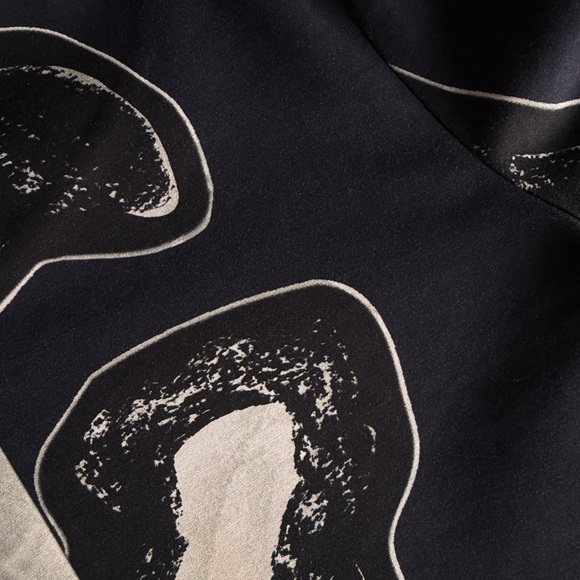 Cos short-sleeve midnight blue cotton shirt with black and gray detail - Picture 4 of 4